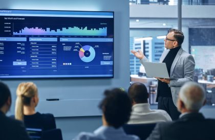 Modern,Product,Presentation,Event:,On-stage,Successful,Caucasian,Businessman,Speaker,Presents